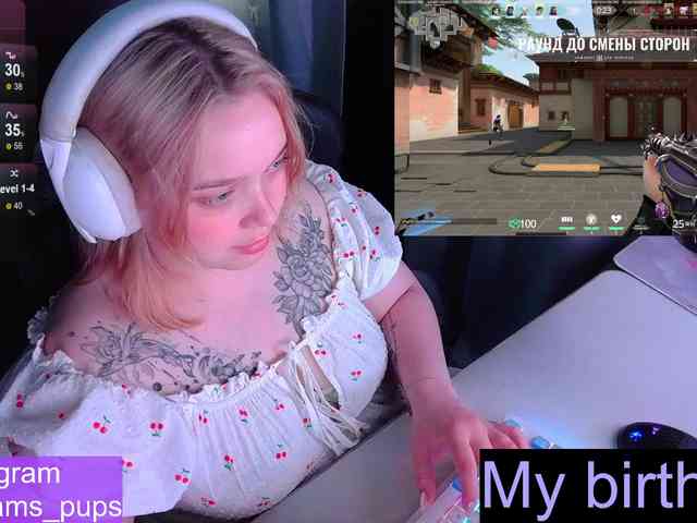 AlinaAdams webcam