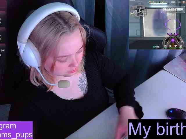 AlinaAdams webcam