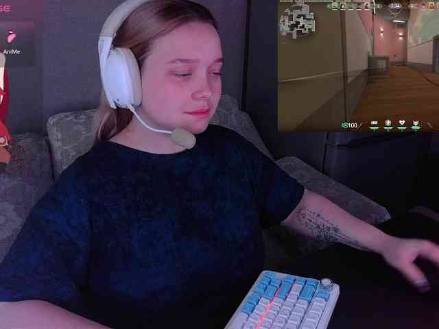 AlinaAdams webcam