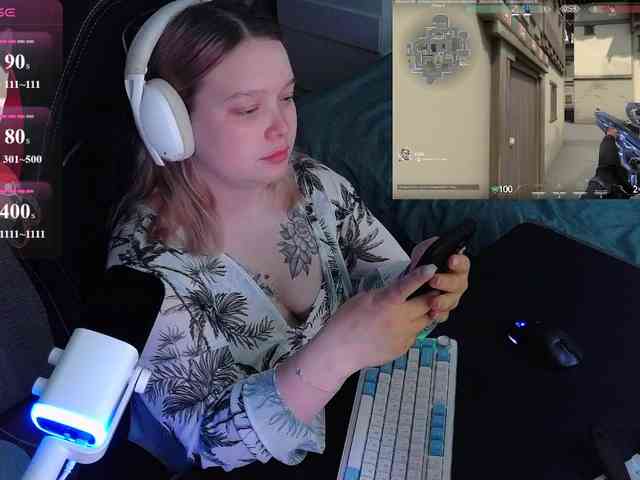 AlinaAdams webcam