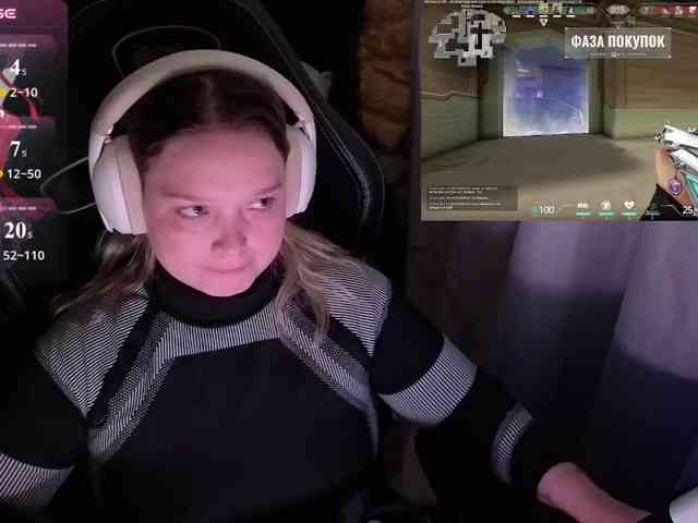 AlinaAdams webcam