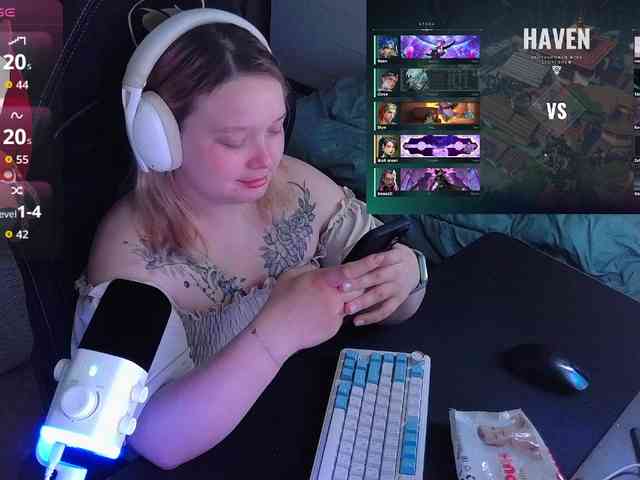 AlinaAdams webcam
