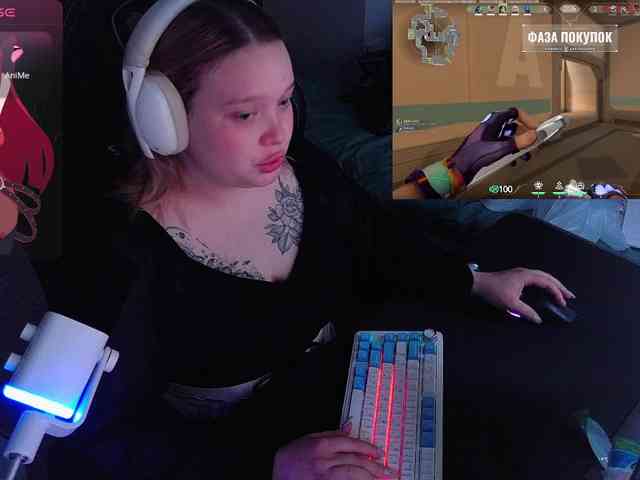 AlinaAdams webcam