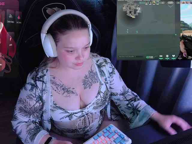 AlinaAdams webcam
