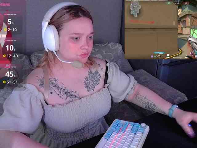 AlinaAdams webcam