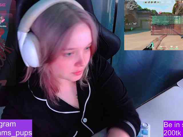AlinaAdams webcam