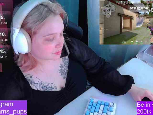 AlinaAdams webcam