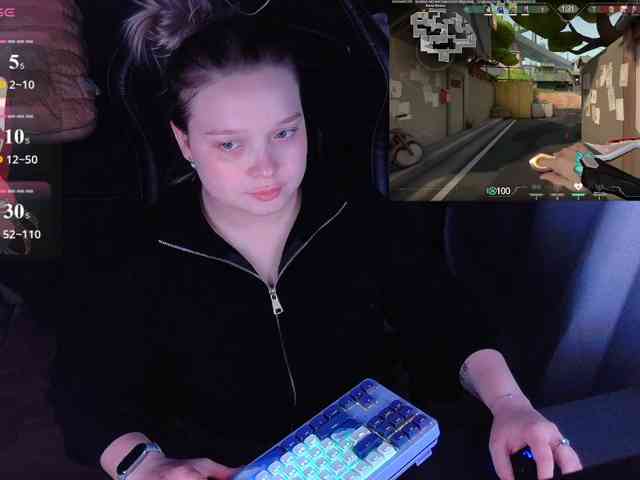 AlinaAdams webcam