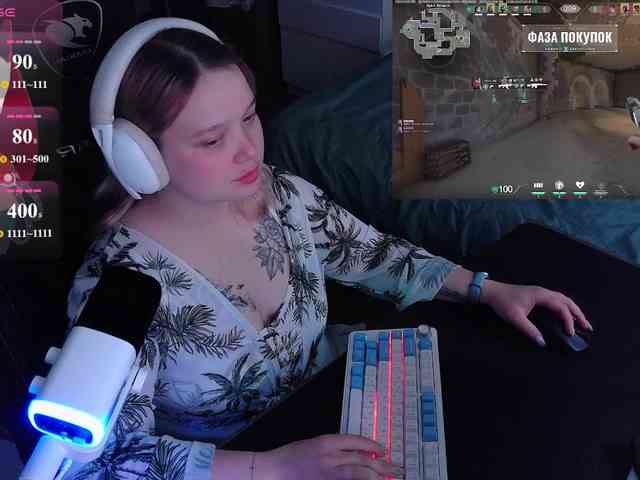 AlinaAdams webcam