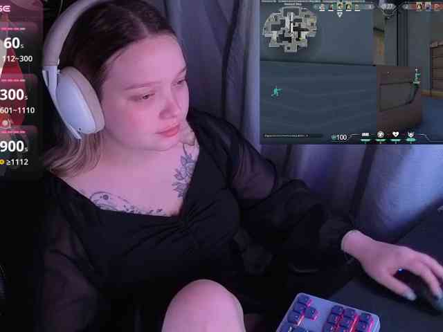 AlinaAdams webcam