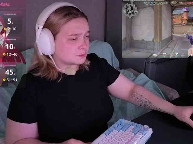 AlinaAdams webcam