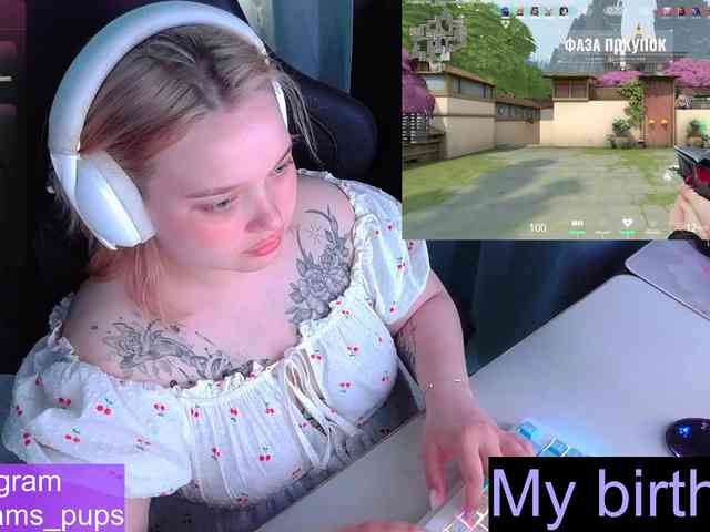 AlinaAdams webcam