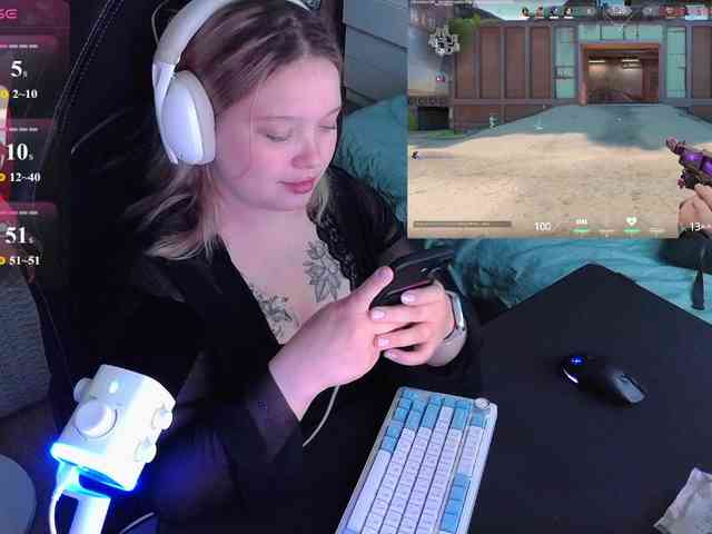 AlinaAdams webcam
