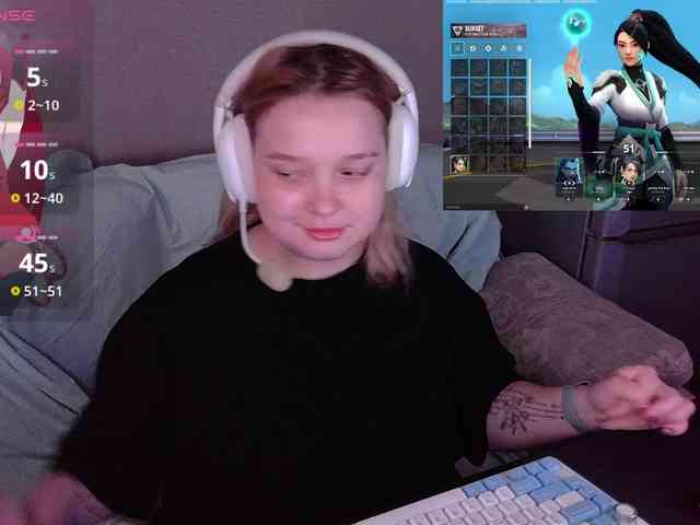 AlinaAdams webcam