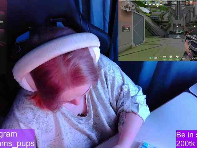 AlinaAdams webcam
