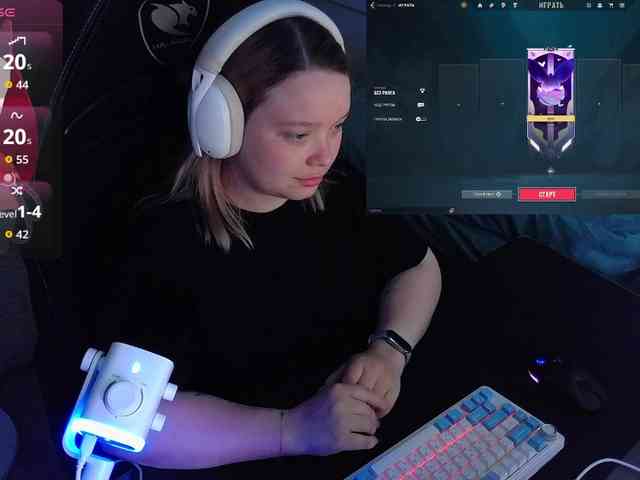 AlinaAdams webcam