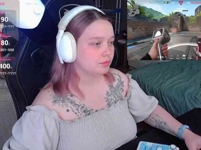 AlinaAdams webcam