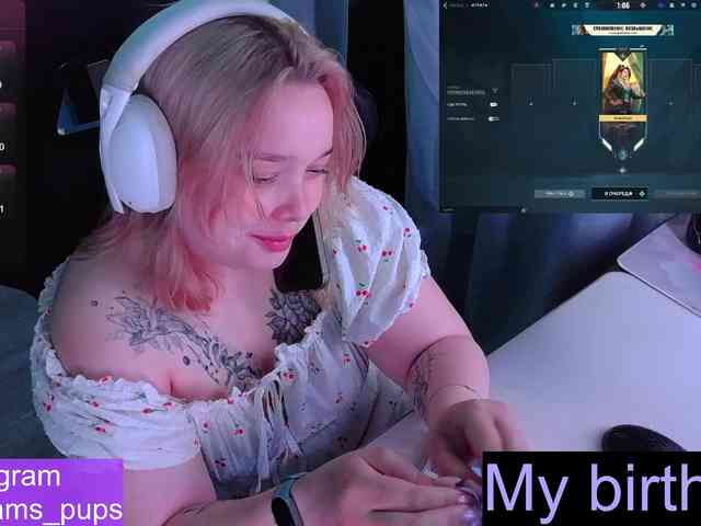 AlinaAdams webcam