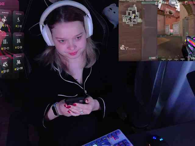 AlinaAdams webcam