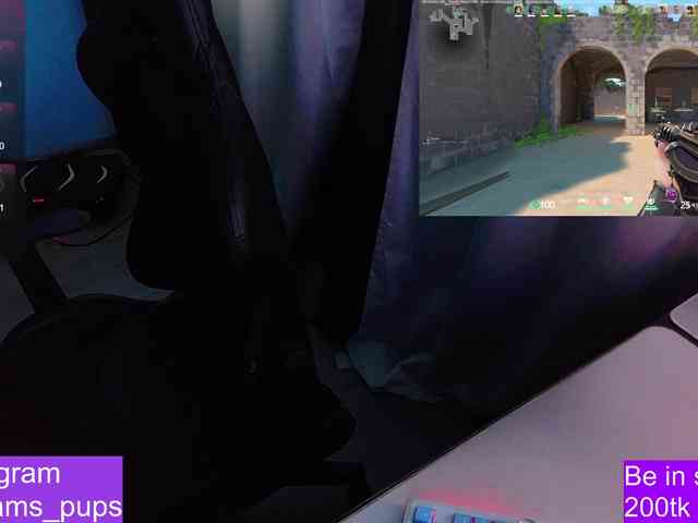 AlinaAdams webcam