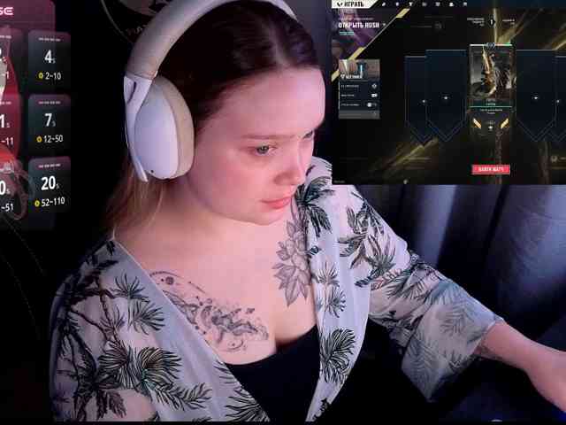 AlinaAdams webcam