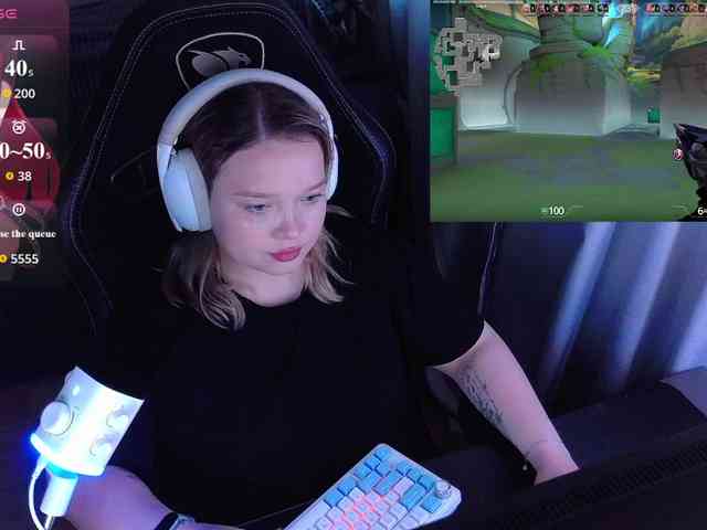 AlinaAdams webcam