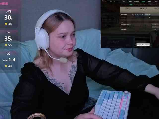 AlinaAdams webcam