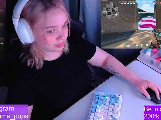 AlinaAdams webcam