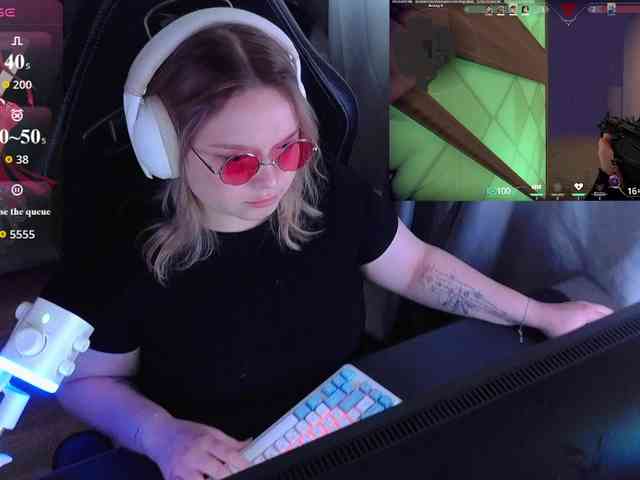 AlinaAdams webcam