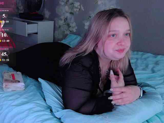 AlinaAdams webcam