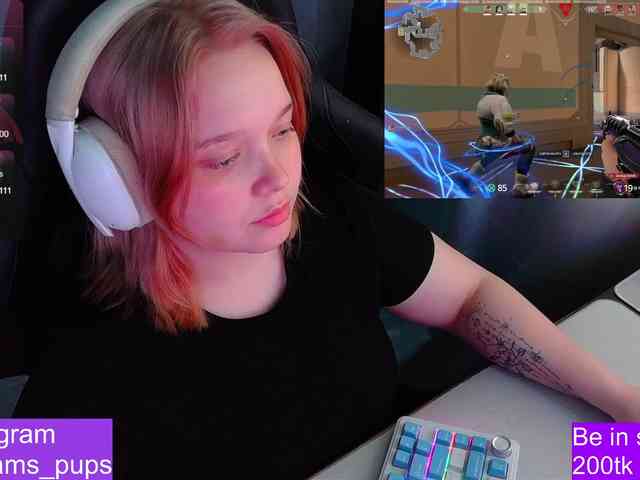 AlinaAdams webcam