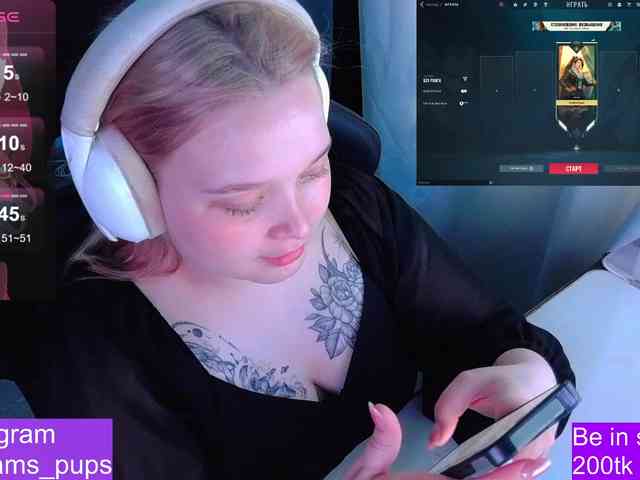 AlinaAdams webcam
