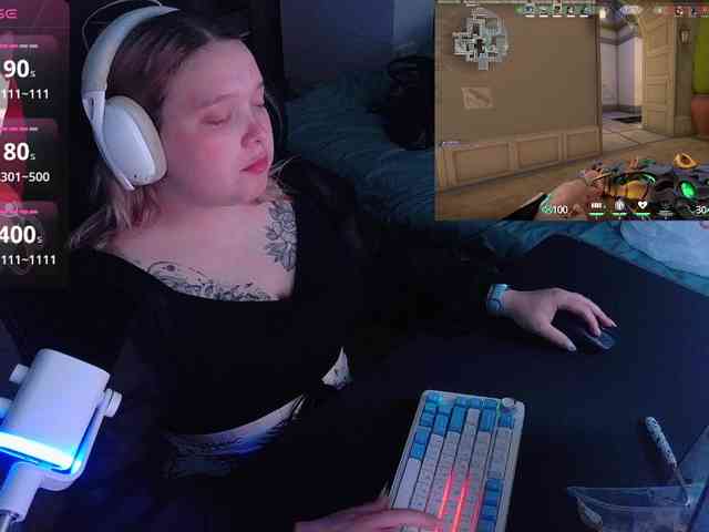 AlinaAdams webcam