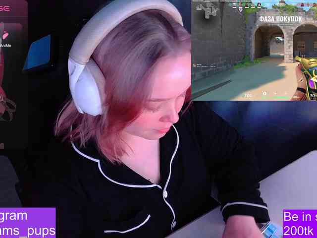 AlinaAdams webcam