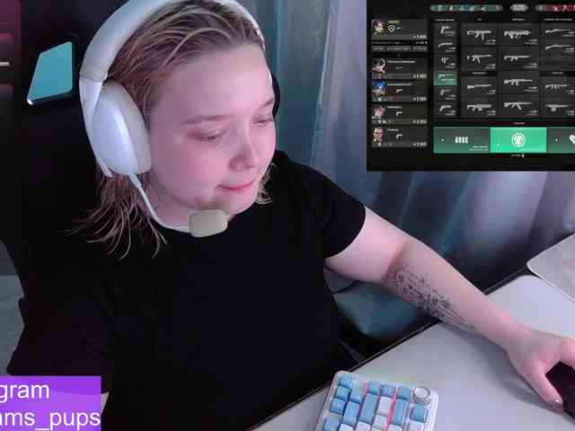 AlinaAdams webcam