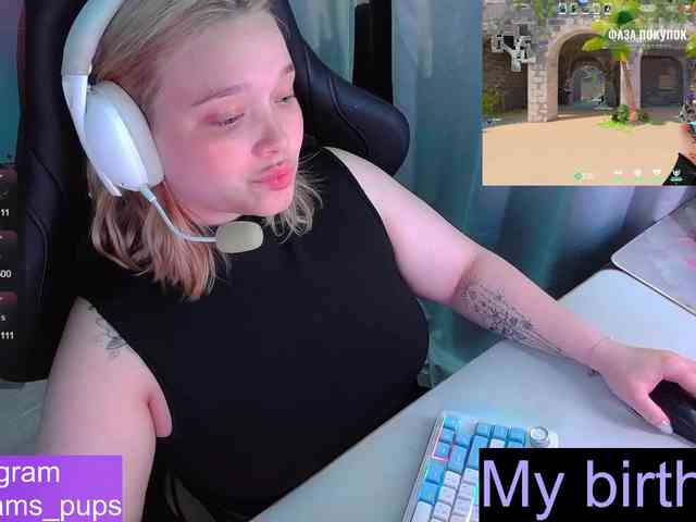 AlinaAdams webcam
