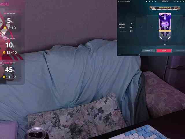 AlinaAdams webcam