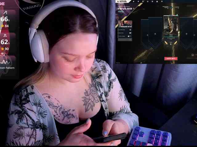 AlinaAdams AlinaAdams