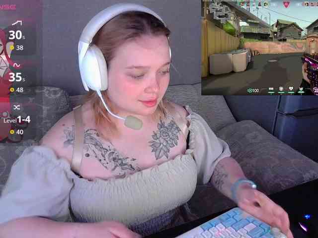 AlinaAdams webcam