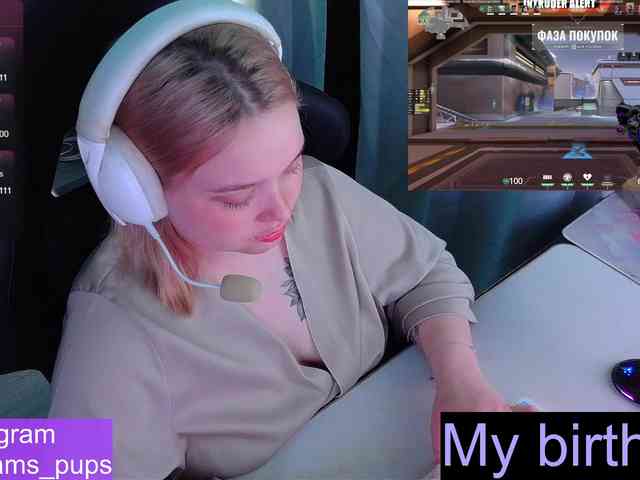 AlinaAdams webcam