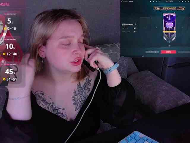 AlinaAdams webcam