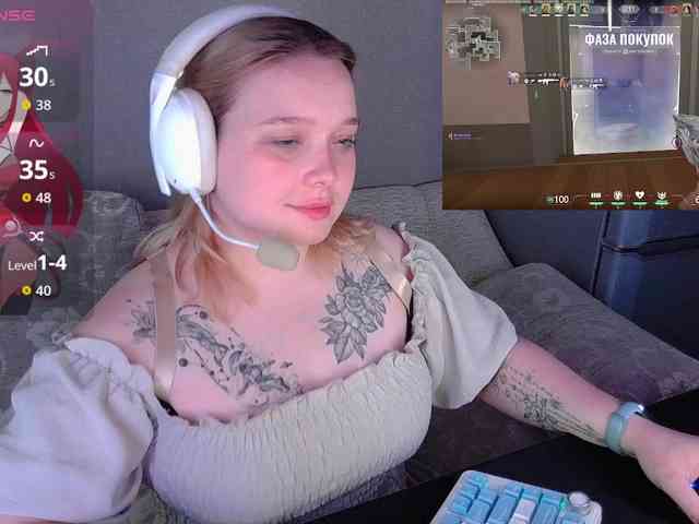 AlinaAdams webcam