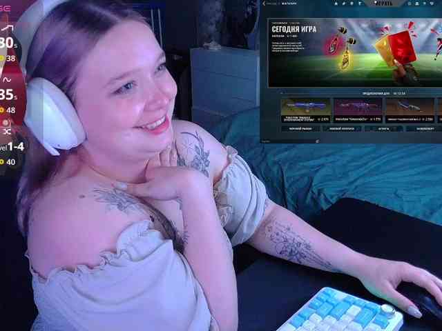 AlinaAdams webcam