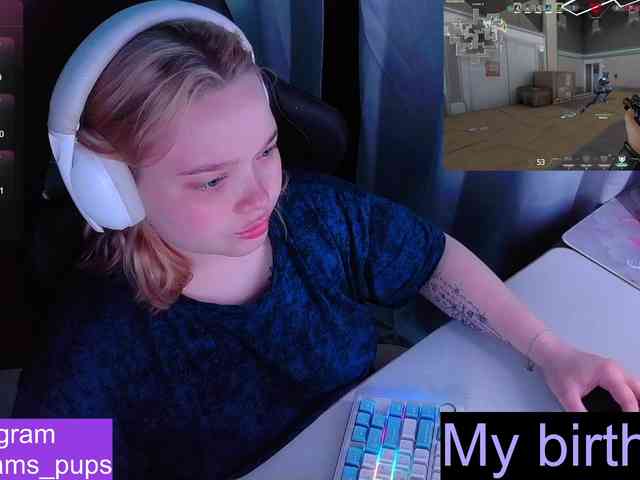 AlinaAdams AlinaAdams