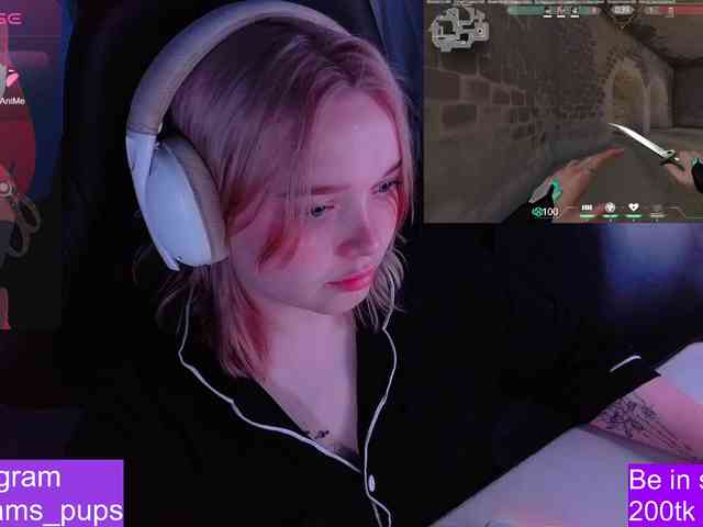 AlinaAdams webcam
