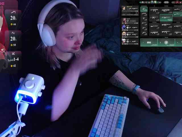 AlinaAdams webcam