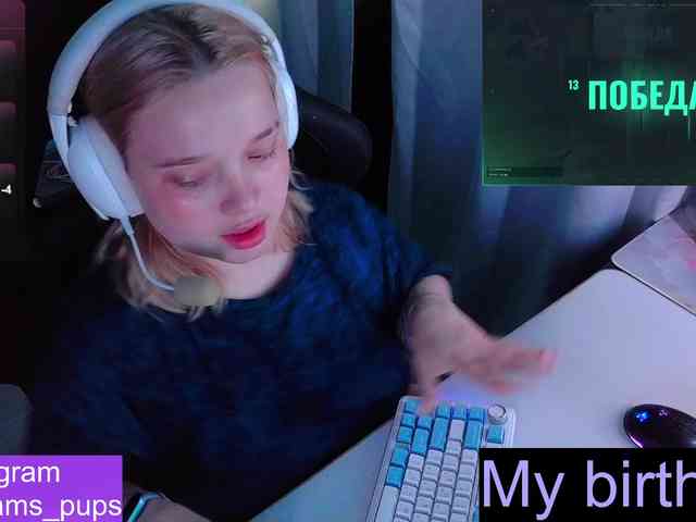 AlinaAdams webcam