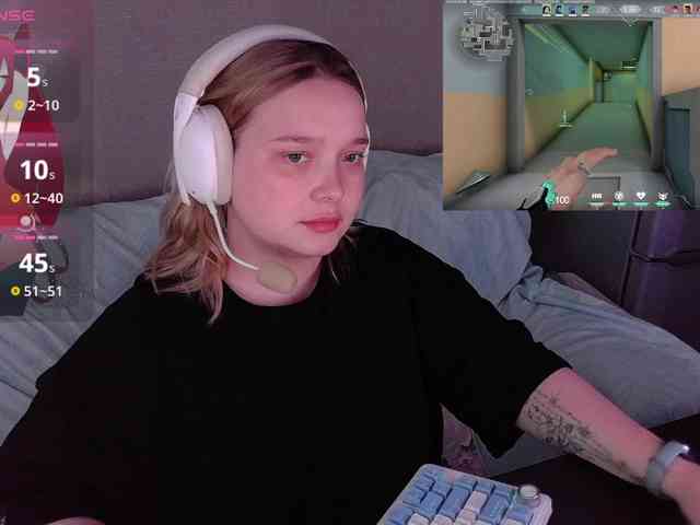 AlinaAdams webcam