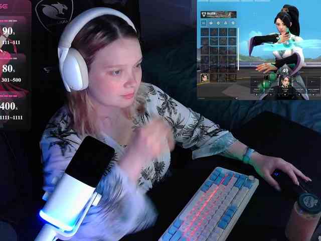AlinaAdams webcam