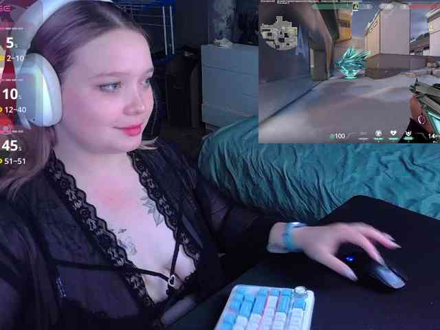 AlinaAdams webcam